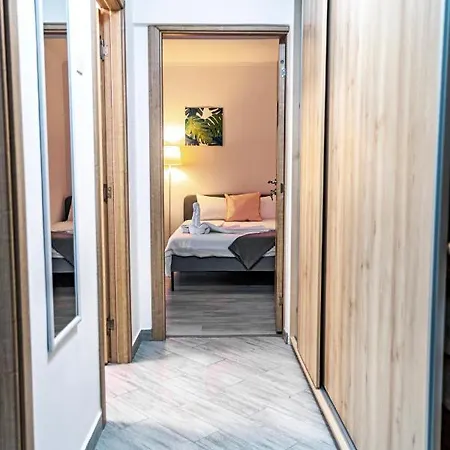 Hacienda Arhitectura - Center Modern * Boekarest