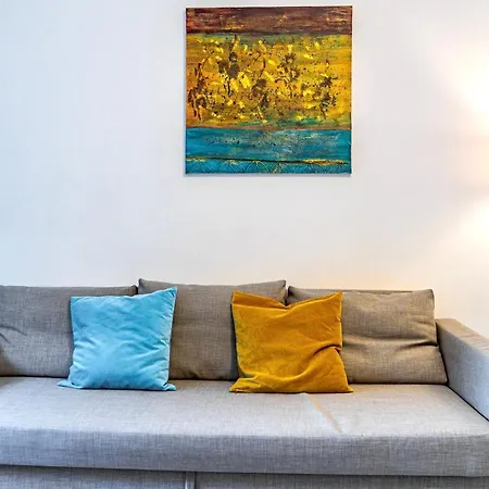 Hacienda Arhitectura - Center Modern Bucarest