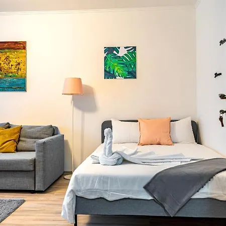 Hacienda Arhitectura - Center Modern Бухарест