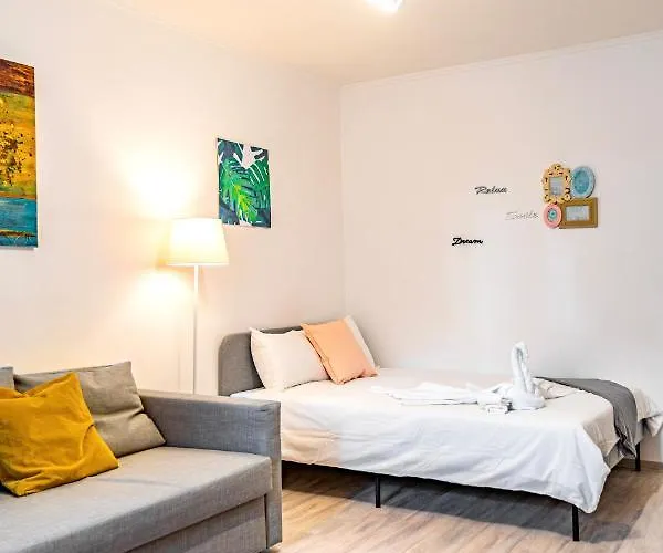 Hacienda Arhitectura - Center Modern