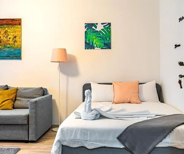 Hacienda Arhitectura - Center Modern Bucureşti